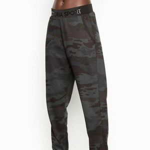 Victoria's Secret High Waist Joggers-Black Camo-SM